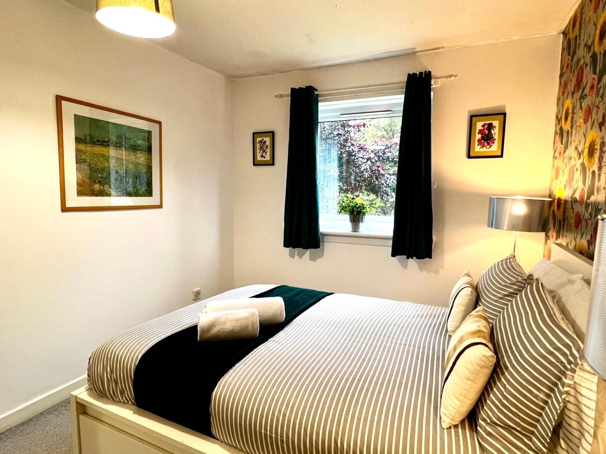 Ground Floor Flat With Free Parking & Wifi Daire Glasgow Dış mekan fotoğraf