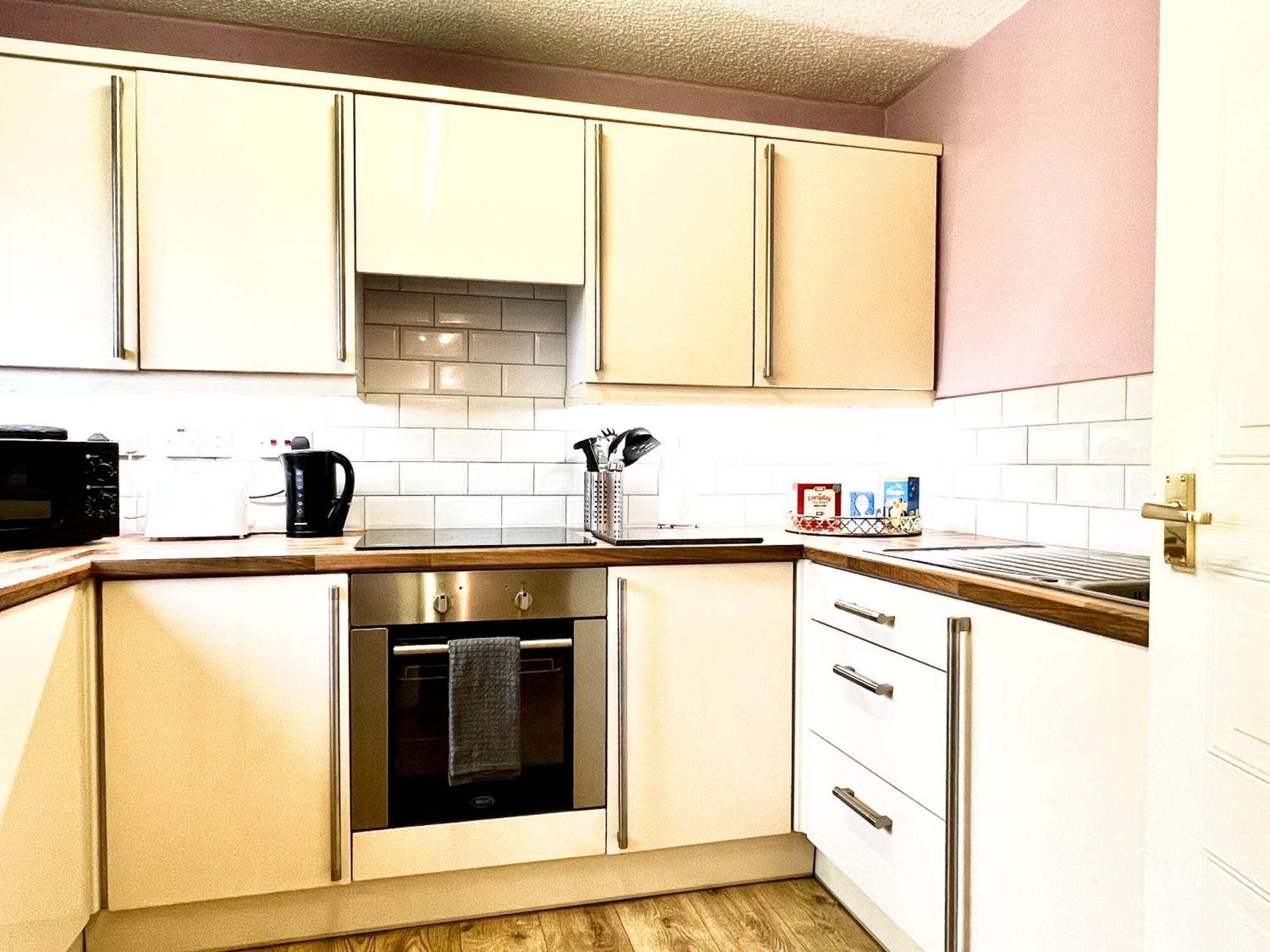 Ground Floor Flat With Free Parking & Wifi Daire Glasgow Dış mekan fotoğraf